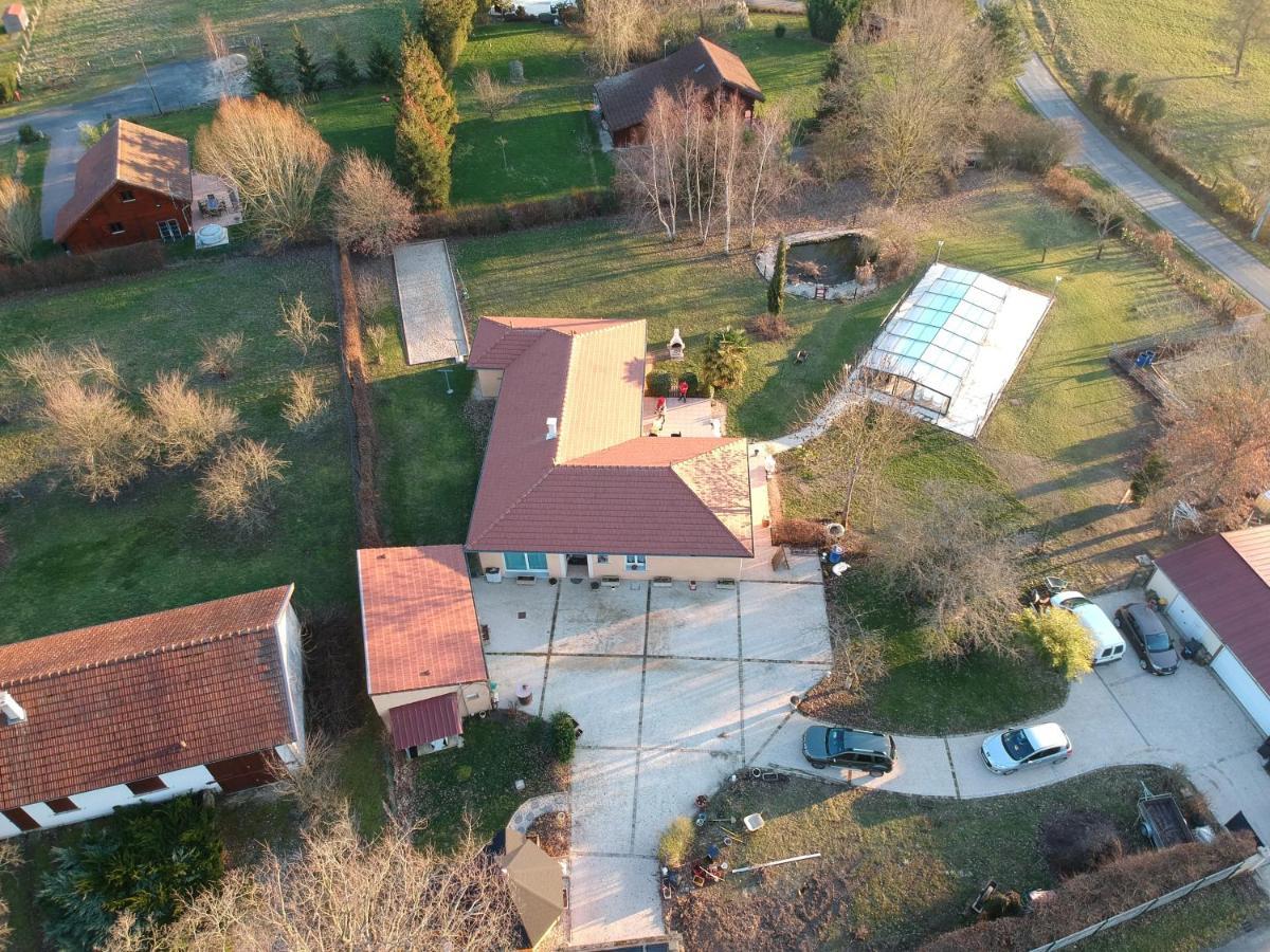 Alaguyauder Le Studio Chatillon-sur-Broue 外观 照片